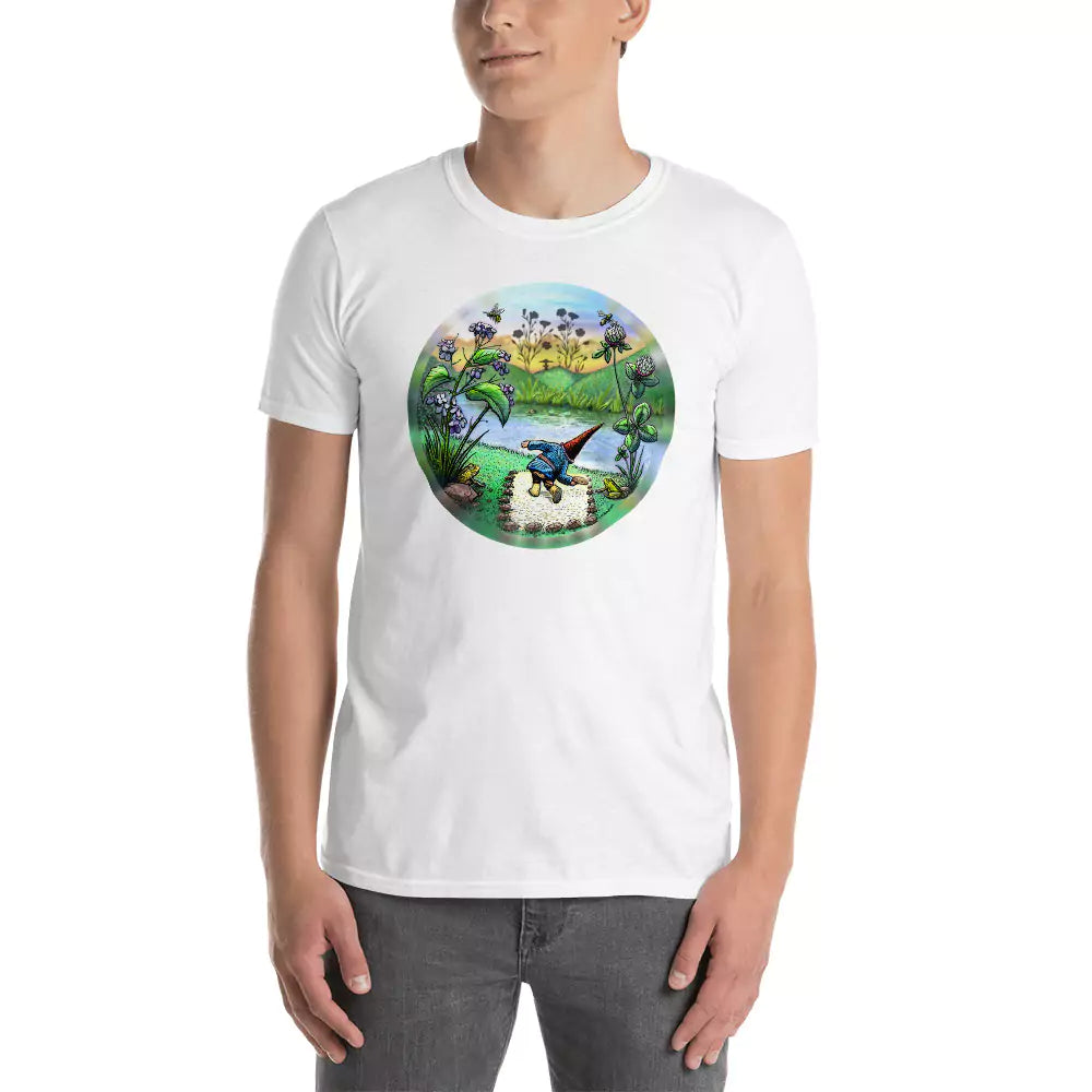 SkeetDesigns | GnomeDriven | Men's Short Sleeve T-Shirt | Flick Ace | Disc Golf Apparel